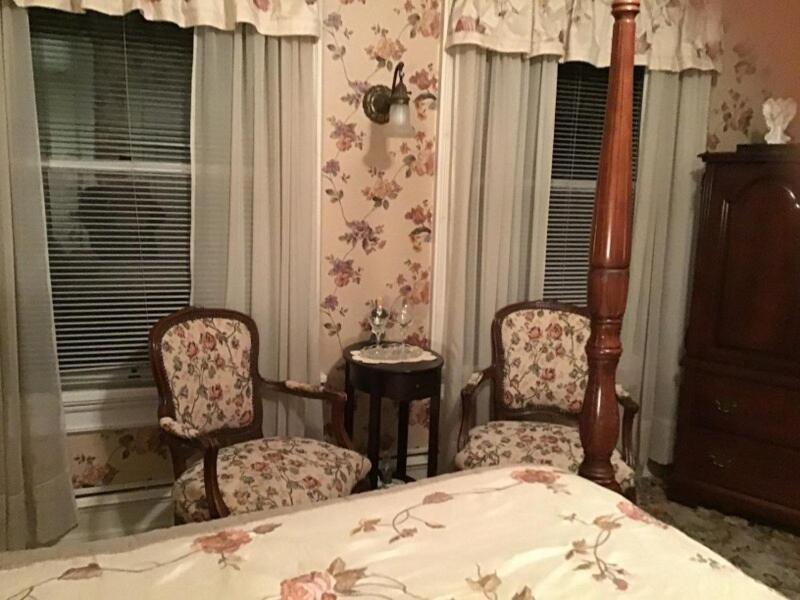 Brookview Manor Inn Canadensis Bagian luar foto