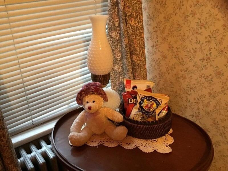 Brookview Manor Inn Canadensis Bagian luar foto